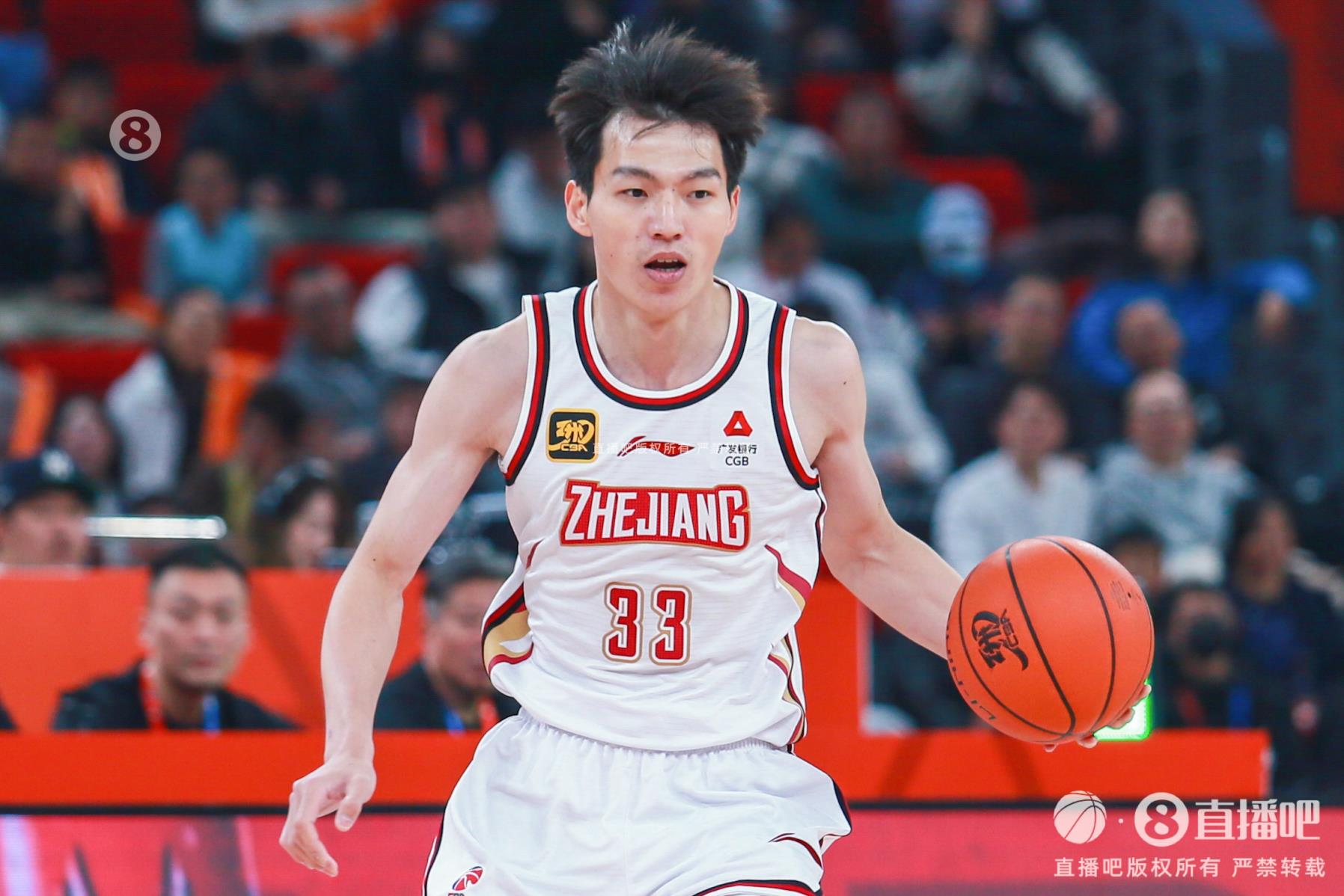 發(fā)揮穩(wěn)定！吳前12中6&三分8中4貢獻(xiàn)17分3板2助1斷